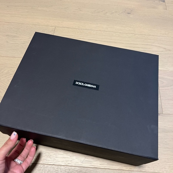 Dolce and Gabbana set - Picture 3 of 11